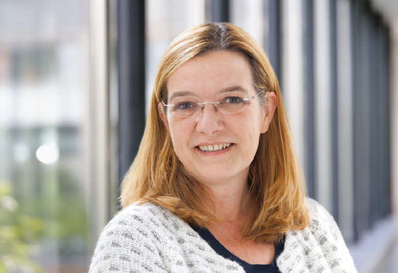 KERSTIN HEIMRICH-BOLZ